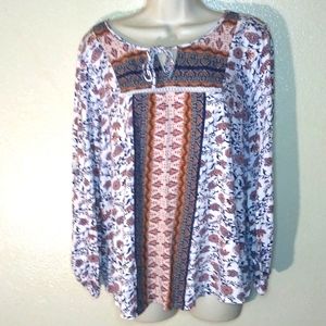 Nwot-Beautiful ladies top